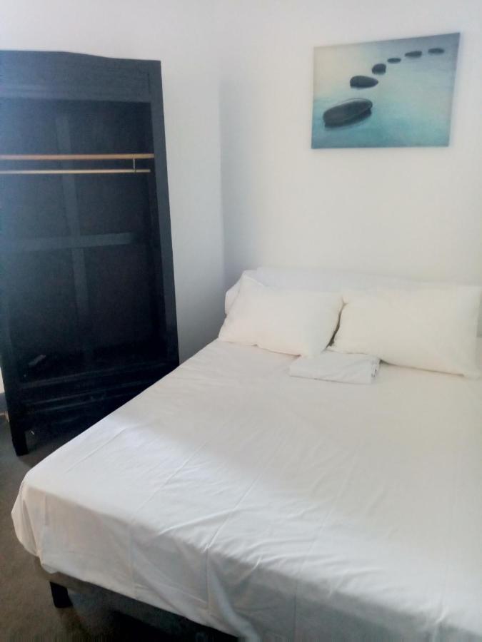 Hotel Le Celtic Montlucon Ngoại thất bức ảnh
