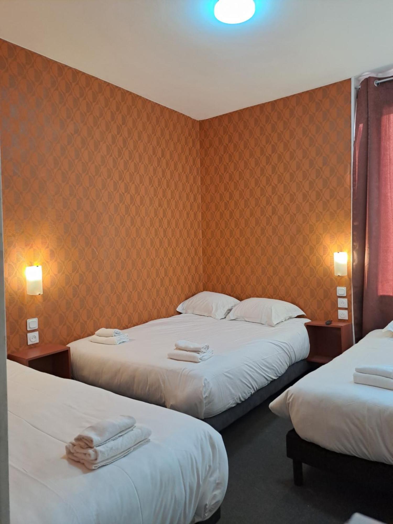 Hotel Le Celtic Montlucon Ngoại thất bức ảnh